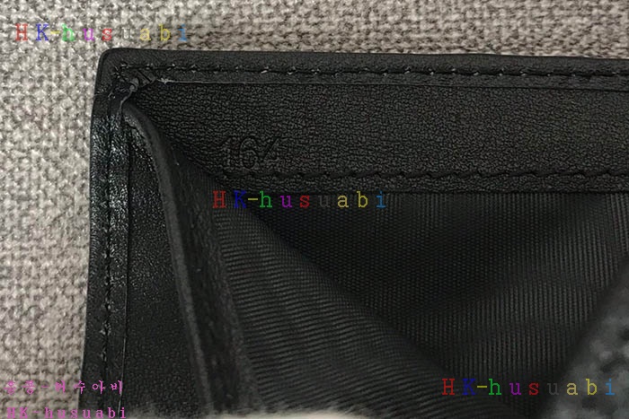 �ڹ̷��ޡ� ����� ������  P 1MV204