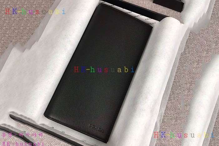 �ڹ̷��ޡ� ����� ���ǾƳ� ������  P 2MV836-9