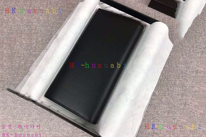 �ڹ̷��ޡ� ����� ���ǾƳ� ������  P 2MV836-9