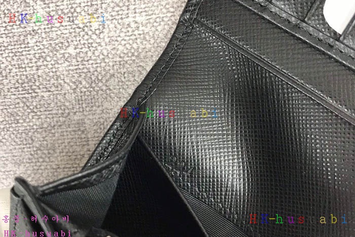 �ڹ̷��ޡ� ����� ���ǾƳ� ������  P 2MV836-9