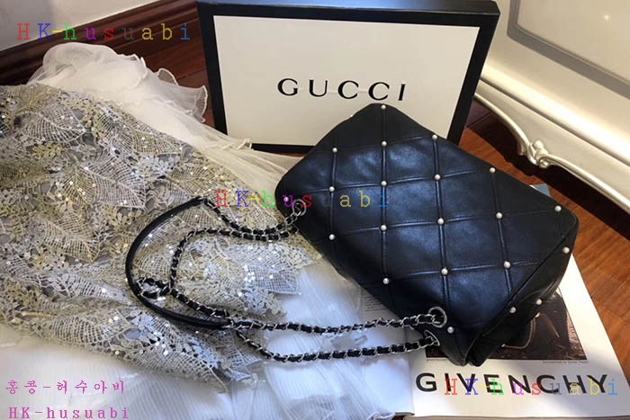 �ڹ̷��ޡ� ���� �÷��� AS1111