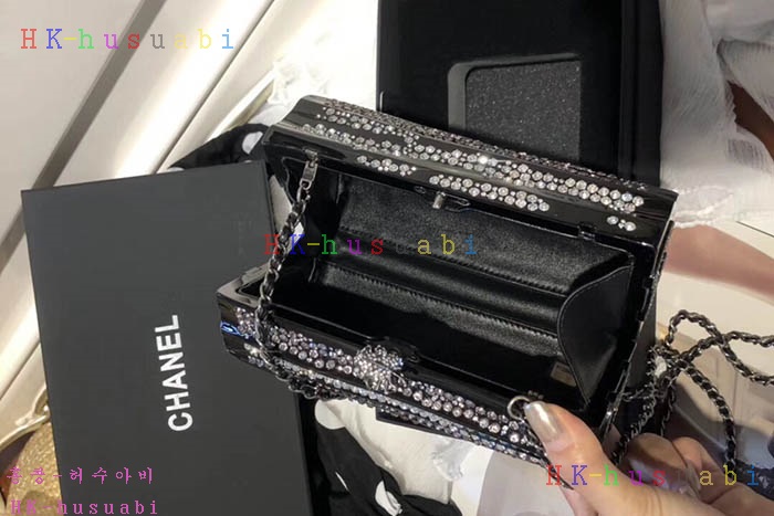 �ڹ̷��ޡ� ���� Ŭ��ġ�� AS2222