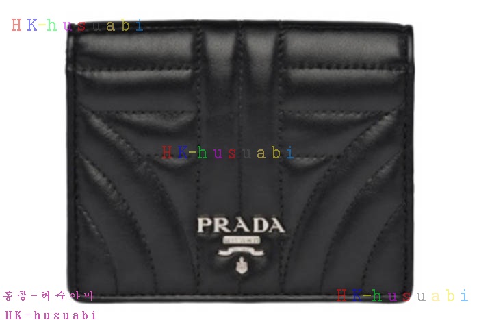 �ڹ̷��ޡ� ����� ������  P 1MV204