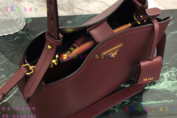 �ڹ̷��ޡ� ����� ���ҳ��� �ڵ�� P 1BA249-3