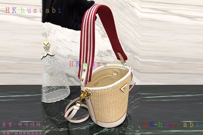 �ڹ̷��ޡ� ����� ��� ��Ʈ�� ��Ŷ��  P 1BE008