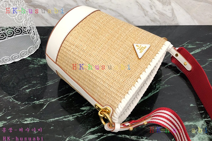 �ڹ̷��ޡ� ����� ��� ��Ʈ�� ��Ŷ��  P 1BE008