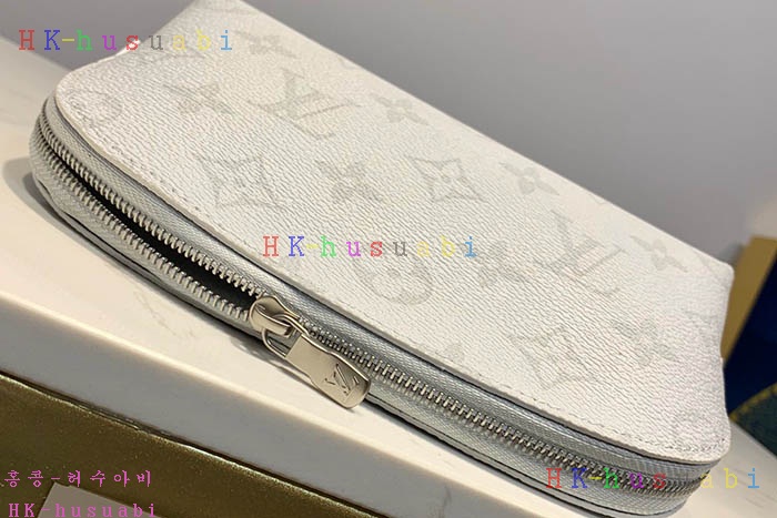 NEW ���̺��� �ڽ���ƽ �Ŀ�ġ M47515-2