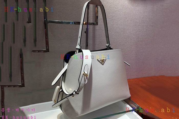 �ڹ̷��ޡ� ����� ���ҳ��� �ڵ�� P 1BA249-7