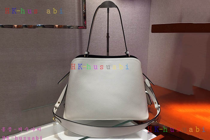 �ڹ̷��ޡ� ����� ���ҳ��� �ڵ�� P 1BA249-7