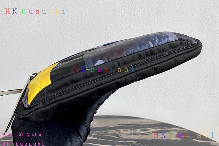 �ڹ̷��ޡ� ����� ���ľƳ� Ŭ��ġ�� P 2NH07D