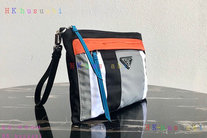 �ڹ̷��ޡ� ����� ���ľƳ� Ŭ��ġ�� P 2NH07R