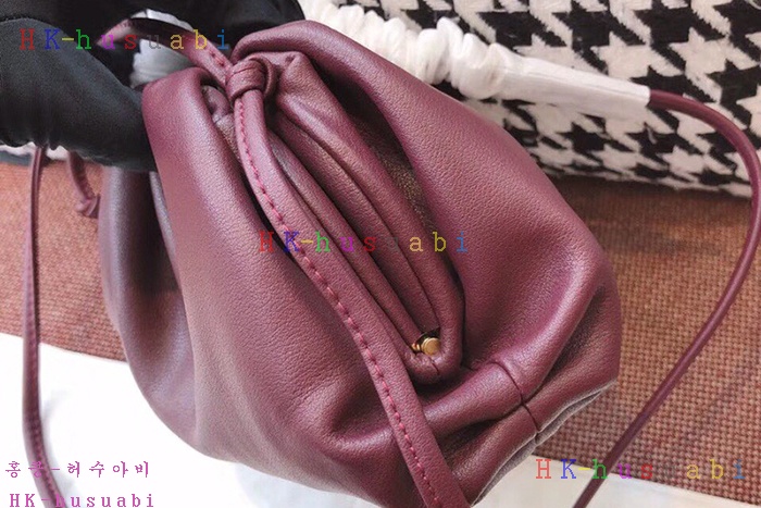 �ڹ̷��ޡ� ���װ�����Ÿ ���� ī�� �Ŀ�ġ  BV 585852-3