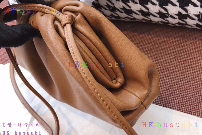 �ڹ̷��ޡ� ���װ�����Ÿ ���� ī�� �Ŀ�ġ  BV 585852-5