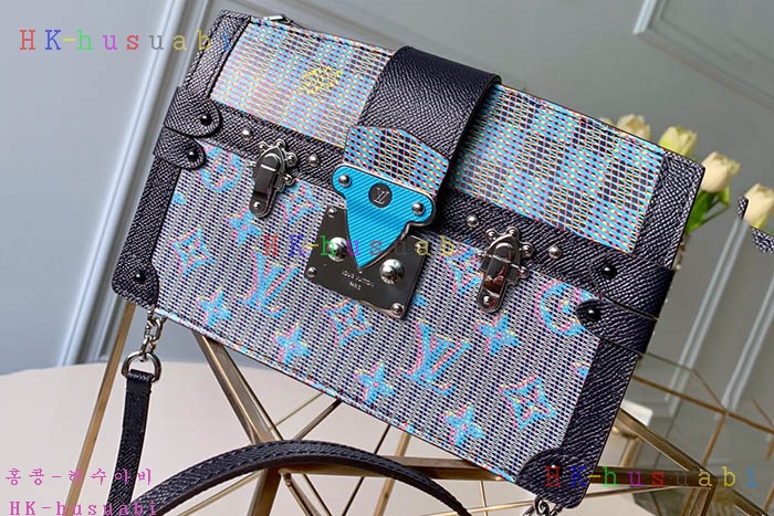 �ڹ̷��ޡڷ��̺��� Ʈ��ũ Ŭ��ġ M55456 (2�÷�)