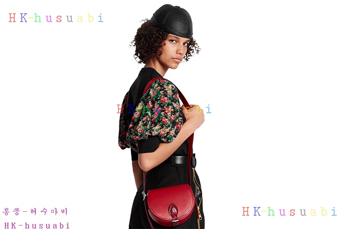 �ڹ̷��ޡڷ��̺��� �ƹ��� M55506