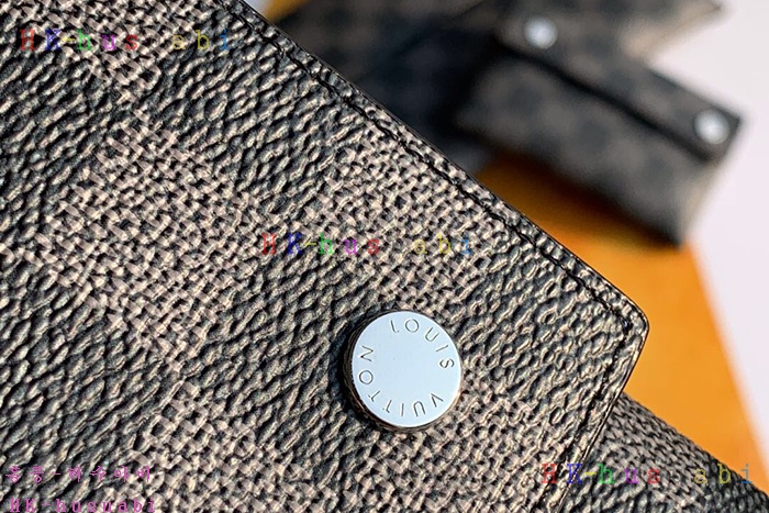 �ڹ̷��ޡڷ��̺��� Ʈ���� Ŭ��ġ N60255