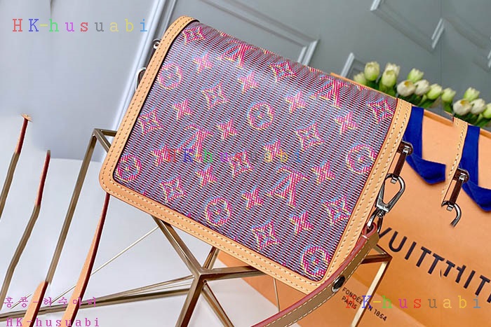 �ڹ̷��ޡڷ��̺���  ���� M55452 (�������)