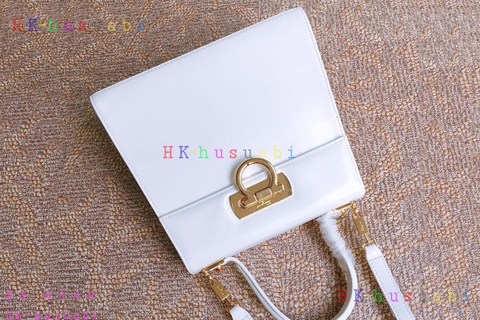 �ڹ̷��ޡ�  ��󰡸� �̸��� F 2121550-2