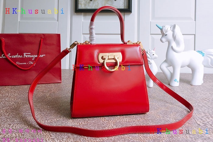 �ڹ̷��ޡ�  ��󰡸� �̸��� F 2121550-4