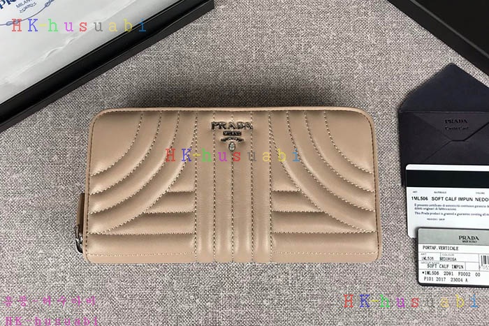 �ڹ̷��ޡ� ����� ���� ������  P 1ML506-2