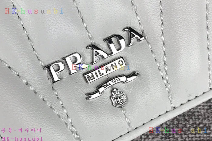 �ڹ̷��ޡ� ����� ī������  P 1MC208 (2�÷�)