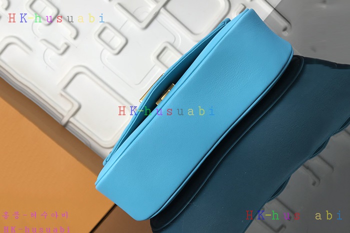 �ڹ̷��ޡ� ���̺��� �����̺� ü�ι� M51946