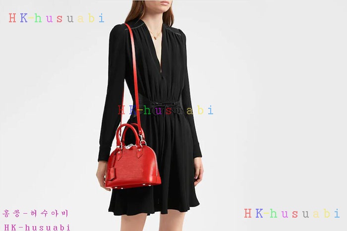 �ڹ̷��ޡ� 2018SS ���̺��� �˸� BB  M41160