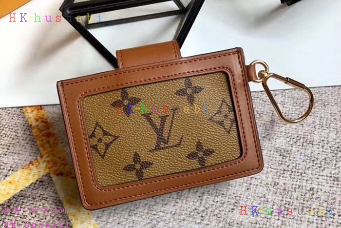 �ڹ̷��ޡ� ���̺��� ���� ��ƼīƮ�� M68751