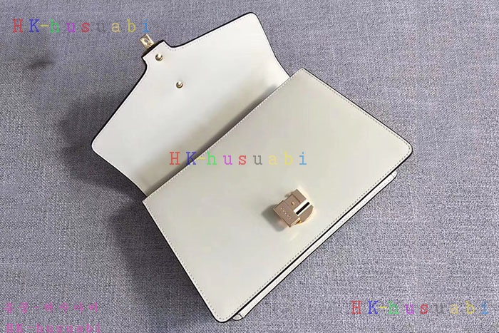 �ڹ̷��ޡ� ���� �Ǻ� ���� ����� GU421882