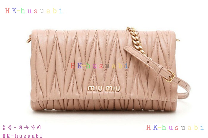 �ڹ̷��ޡ� �̿�̿� ��Ʋ��� Ŭ��ġ M 5BH080 