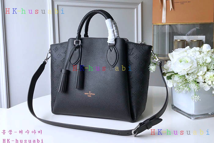 �ڹ̷��ޡ� ���̺��� �Ͽ�޾� ũ�ν��ٵ� ��Ʈ�� LV M55029