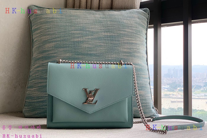 �ڹ̷��ޡڷ��̺��� ���̶��� M56377