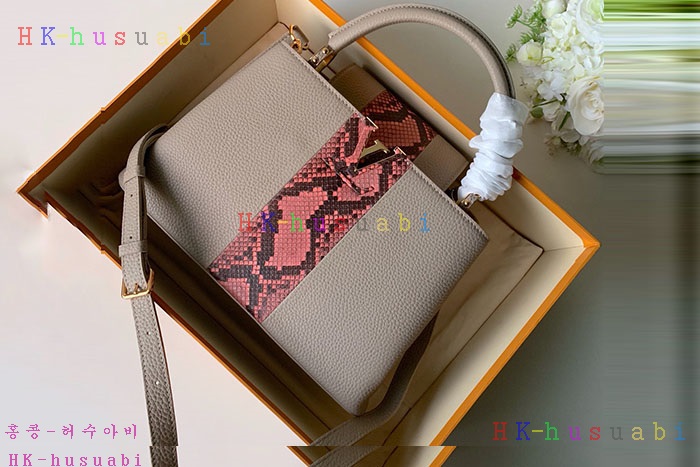 �ڹ̷��ޡ�2019SS ���̺��� īǪ��  M90198