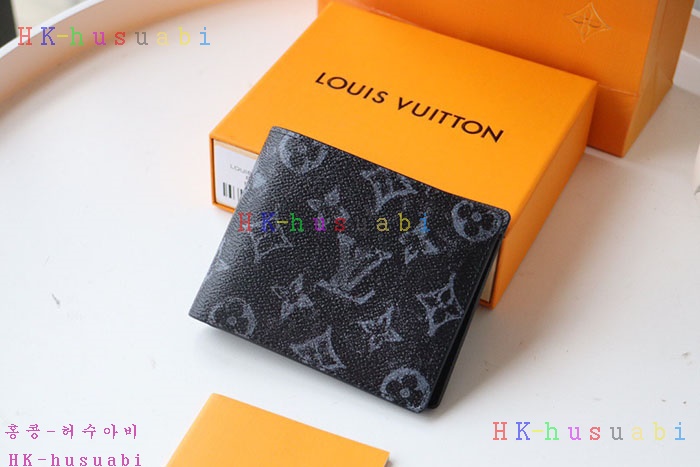 �ڹ̷��ޡڷ��̺��� ��Ƽ�� ����  M80017