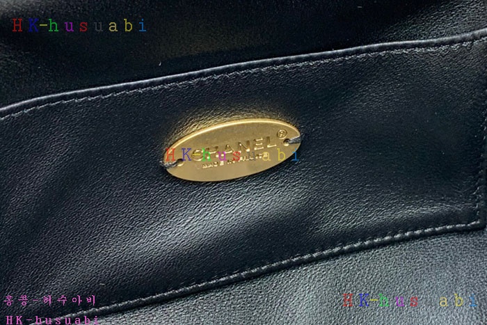 �ڹ̷��ޡ� ���� ���̽� AS2137