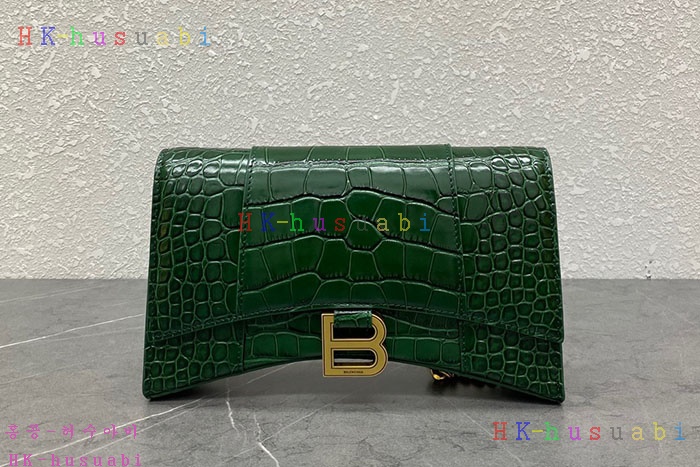 �ڹ̷��ޡڹ߷��þư� �ƿ��۷��� ü�ι� B 644973-8(�÷�����)