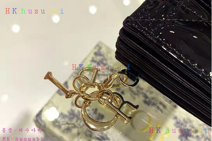 �ڹ̷��ޡڵ�� ���̵� ī������ S0074