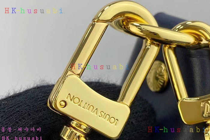 �ڹ̷��ޡڷ��̺��� ���� ���� M81166