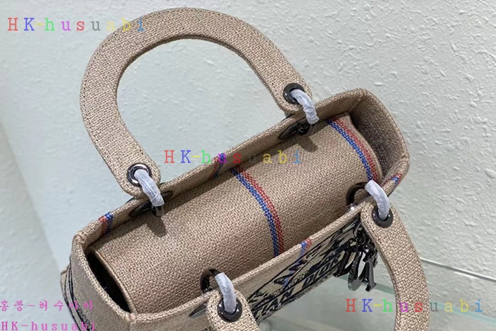 �ڹ̷��ޡڵ�� ���̵� �̵�� �� M0565