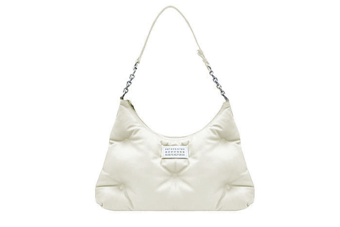 �ڹ̷��ޡڸ��� ���������� �۷����� ȣ���� M 658220-2