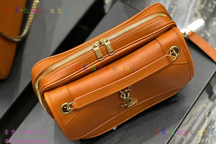   �ڹ̷��ޡ��Ի��ζ� NIKI ī�޶��  7125200