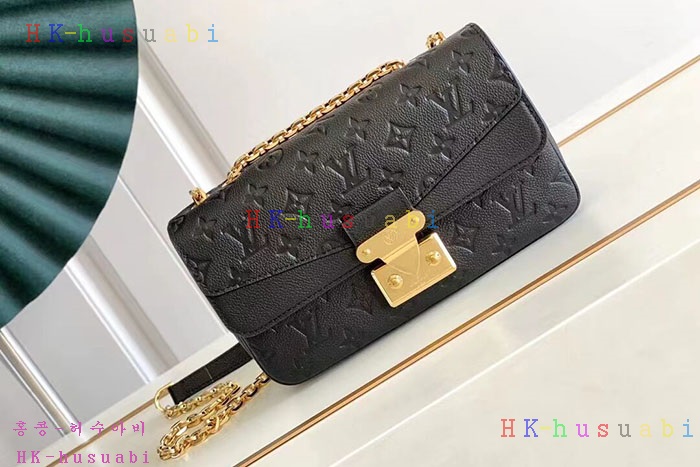 �ڹ̷��ޡڷ��̺��� ������ M46200