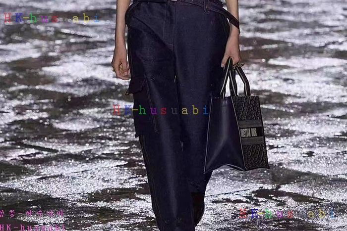 �ڹ̷��ޡڵ�� DIOR ����Ʈ �̵�� �� M1296