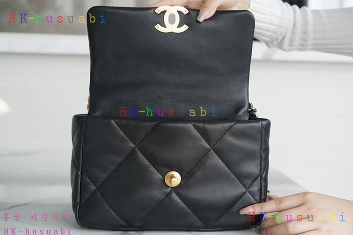 �ڹ̷��ޡڻ��� 19 �ڵ�� AS1160