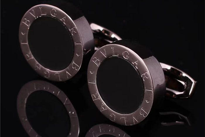 �Ұ��� �Ż� Ŀ���� 4513