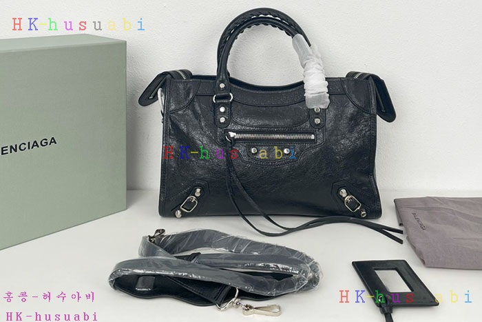 �ڹ̷��ޡڹ߷��þư� �� ��Ƽ ���� ��  555502 (�������)