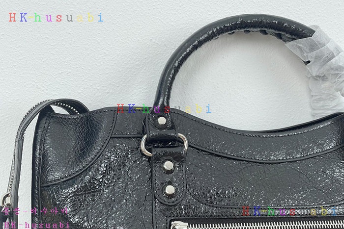 �ڹ̷��ޡڹ߷��þư� �� ��Ƽ ���� ��  555502 (�������)