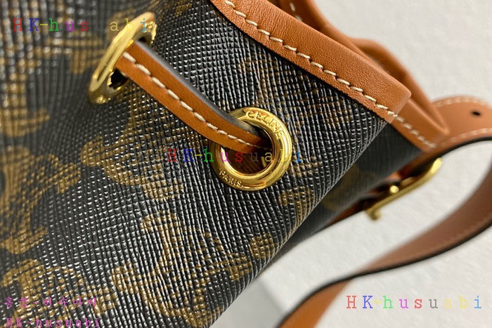 �ڹ̷��ޡڼ����� Ʈ������ ĵ���� ��Ŷ�� ���� ��ο콺Ʈ����  191142