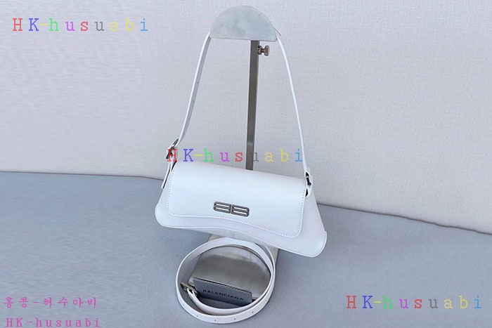 �ڹ̷��ޡڹ߷��þư� BOS XX ���� �÷��� 69564521-7