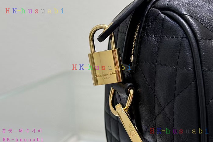 �ڹ̷��ޡڵ�� �׷�� 20 ��  M1364